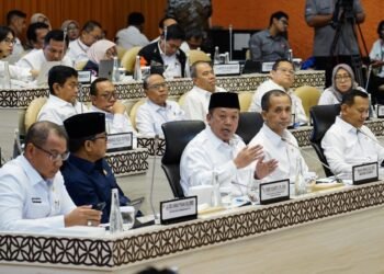 Bahas Penyelesaian Permasalahan Tanah dalam Kawasan Hutan Bersama Tim Pansus DPR RI, Menteri Nusron: Tak Terlepas dari Reforma Agraria
