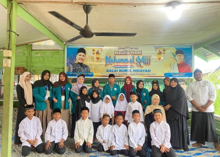 Mahasiswa KPM UIN Sultanah Nahrasiyah Lhokseumawe kelompok 65 Laksanakan Kegiatan Rutin Mengajar Mengaji di Balai Uteunkot 46 UIN Sultanah Nahrasiyah Lhokseumawe