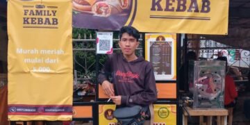 Mandiri di Usia 19 Tahun: Kisah Jodia Rahmat Besarkan "Kebab Family" dan Rencana Rekrut Karyawan di Cabang Baru