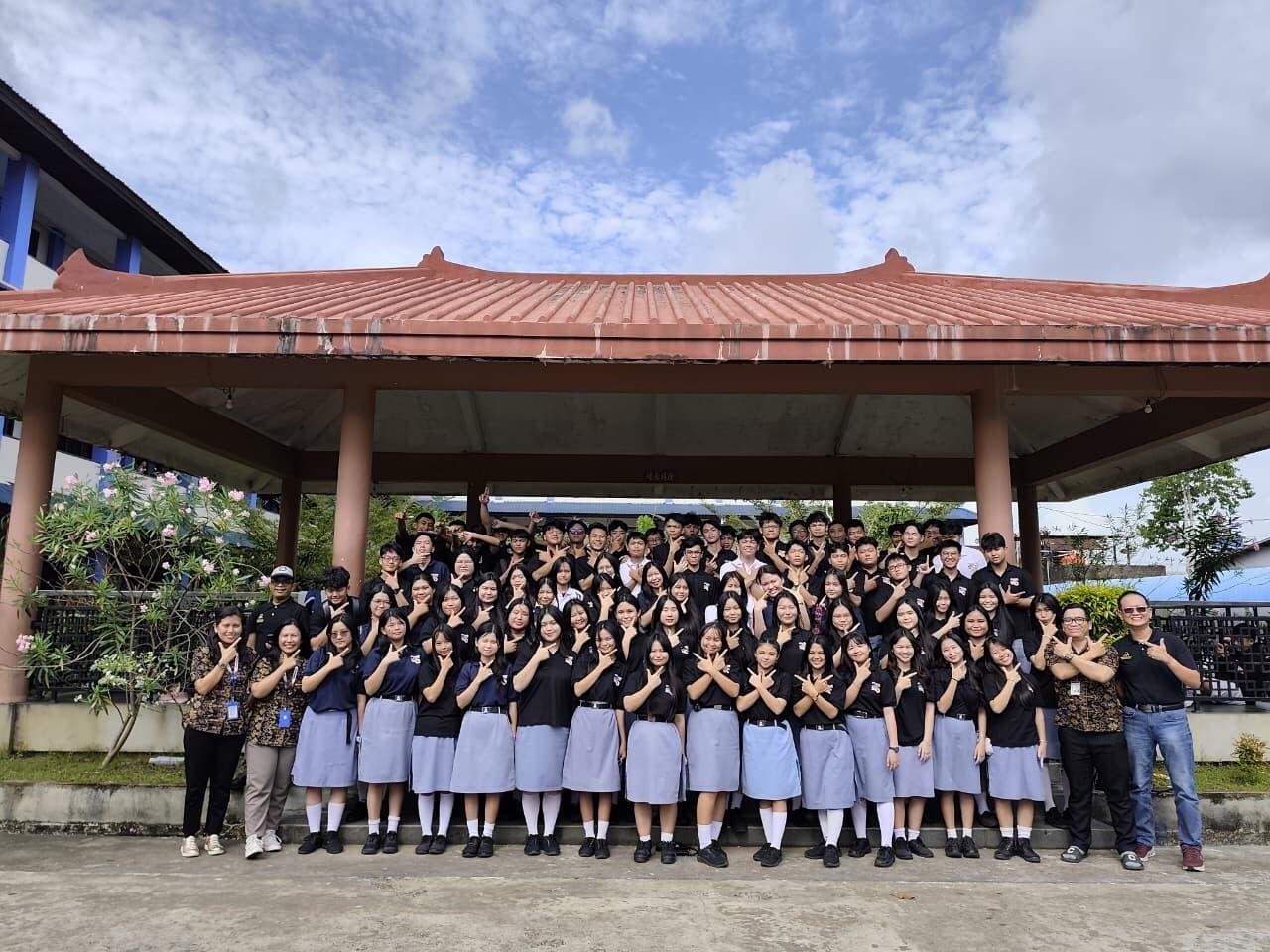 Gelar UKK Tahun Ketiga, KOMISI Bekali Siswa SMK Immanuel Skill Live Streaming hingga Business Model Canvas 49 IMG 20260116 WA0030