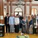 Menjawab Tantangan Zaman, Masjid Ainul Yaqin Sawojajar Kini Dilengkapi Layanan Konsultasi Keluarga 55 Foto bersama Prof. Dr. Hj. Mufidah Cholil, M.Ag dan Dr. Hj. Rofiqoh Rosidi, M.Pd., C.HT.