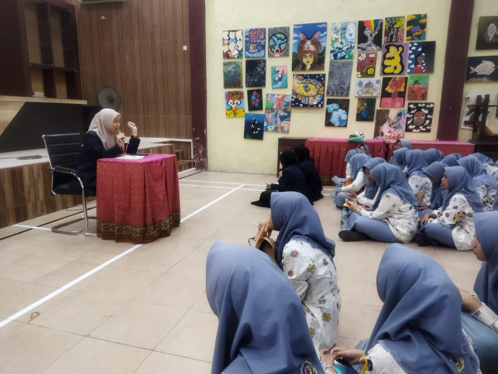 Kajian Akhlaq lil Banat: Perkuat Adab dan Kepedulian Diri Siswi Kelas XI MAN 1 Pasuruan melalui KAFKA 47 IMG 20260130 WA0004