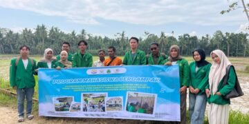 Foto Bersama Mahasiswa HIMAGRI FP UNIMAL dengan Masyarakat Gampong Pulo Iboih 
Sumber: Dok.HIMAGRI FP UNIMAL