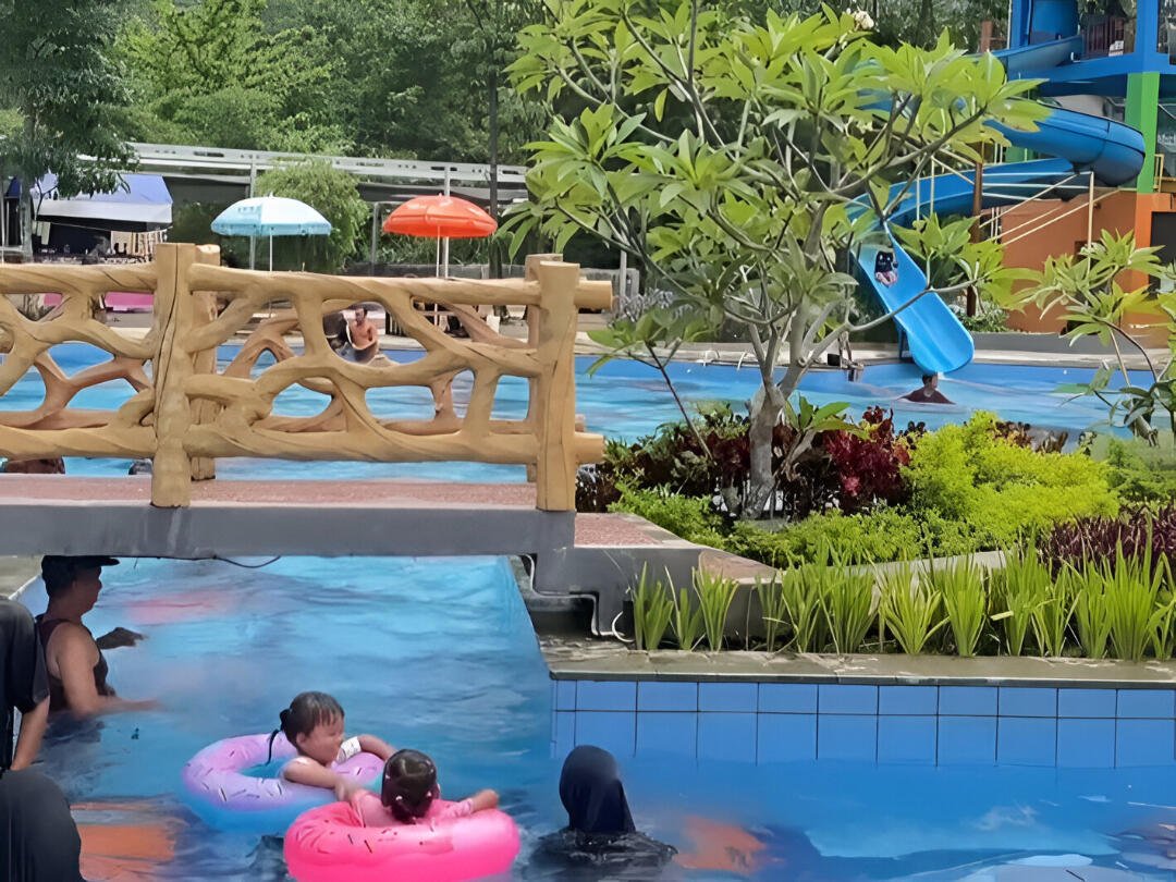 Awal Tahun 2026, Kandaga Waterpark Sindangwangi Diserbu Wisatawan 49 IMG 20260102 025254