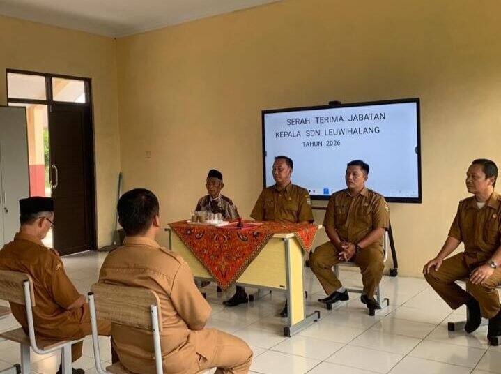 Sertijab Kepala SDN Leuwihalang Sederhana Penuh Makna 46 IMG 20260112 162711