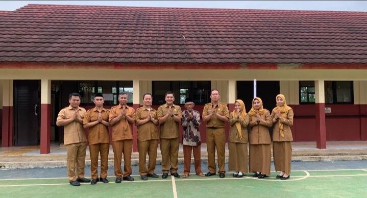 Kepala SDN Leuwihalang