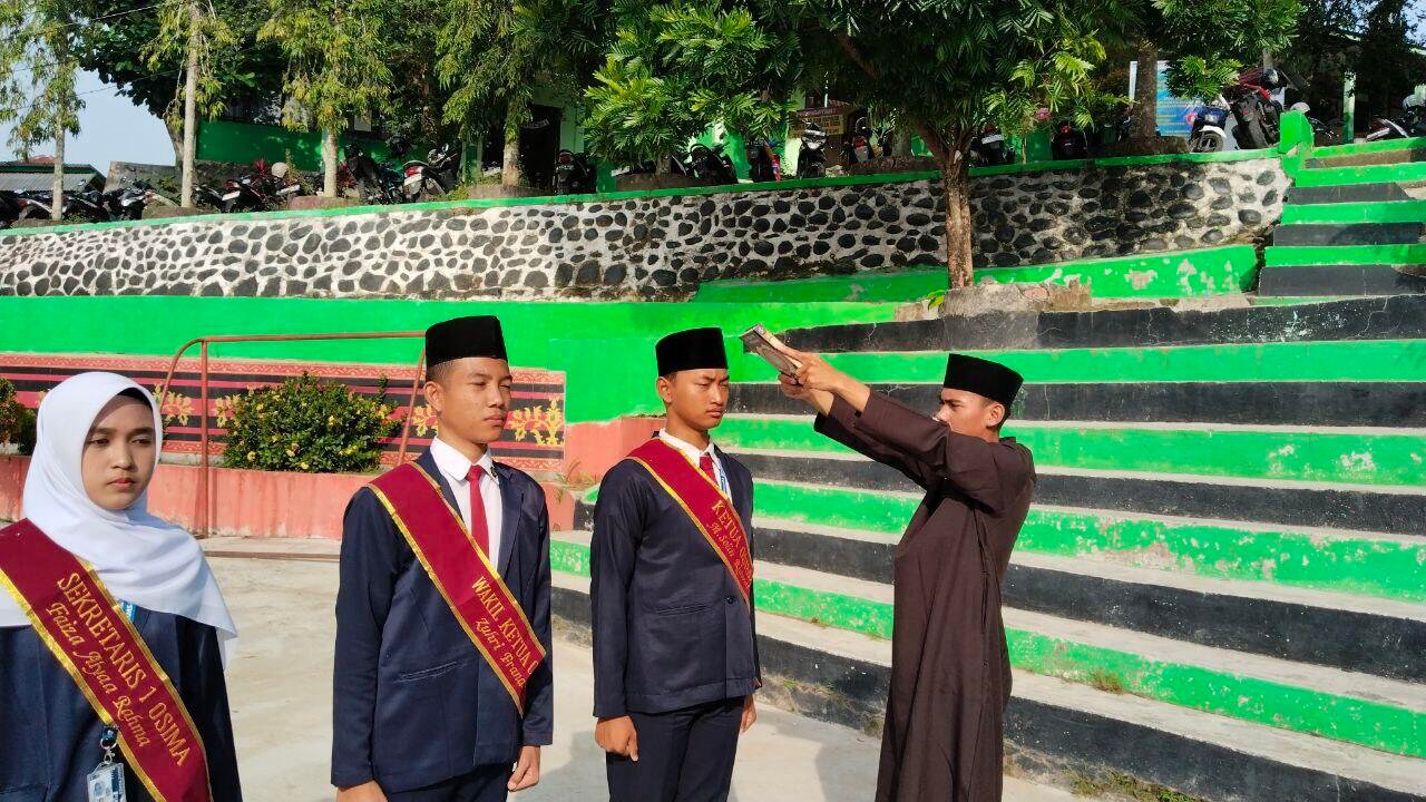 Upacara Pengambilan Janji dan Sumpah Jabatan Pengurus OSIMA dan Ekstrakurikuler MAN 1 OKU Selatan Berlangsung Khidmat 47 OSIMA