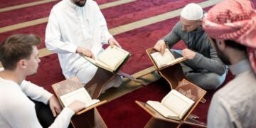 Panduan Lengkap Belajar Mengaji di Usia Dewasa 1024x675 1