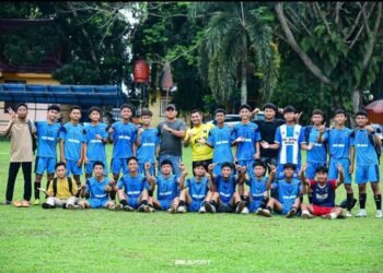 Team SSB GUNTOR U 15 Ten boy bersama pelatih