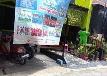 Mahasiswi ITB Ahmad Dahlan Jakarta Dorong Digitalisasi Manajemen dan Pemasaran UMKM Roro Kostum Depok 56 WhatsApp Image 2026 01 07 at 17.40.07