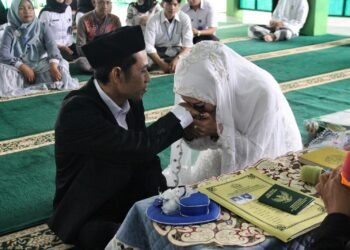 Janji Suci di Balik Jeruji, Lapas Bengkulu Fasilitasi Pernikahan Warga Binaan 51 Lapas Bengkulu, Warga Binaan, Pernikahan Warga Binaan, Pembinaan Lapas, Pemasyarakatan, Hak Warga Binaan, Kemenimipas, Masjid An-Nur