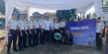 Bapas Kelas I Bengkulu Gelar Panen Raya Ikan Nila, Dukung Ketahanan Pangan Nasional 33 WhatsApp Image 2026 01 15 at 15.03.23