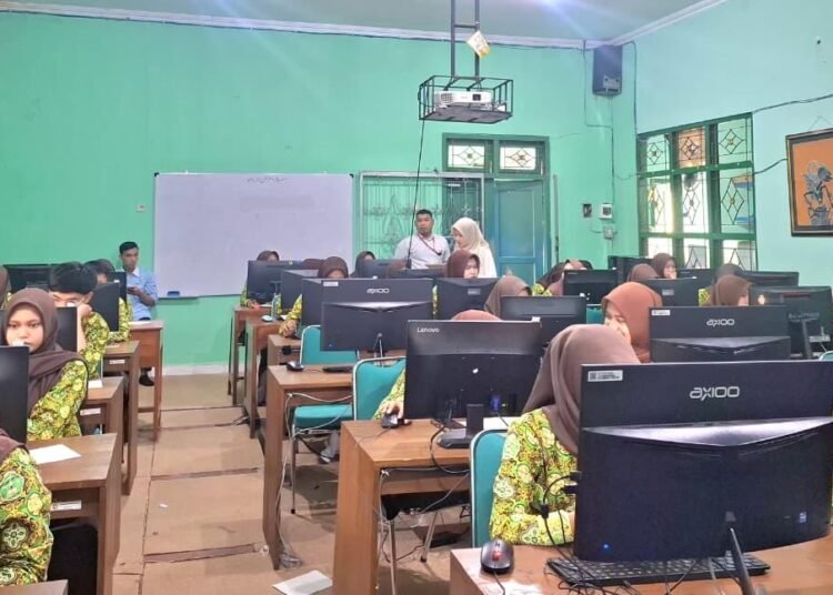 Kelas XII MAN 4 Bantul Matangkan Strategi UTBK Bersama Neutron 46 WhatsApp Image 2026 01 22 at 13.34.14