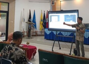 Transformasi Digital SMK: Ahmad Madani Bekali Guru dan Siswa SMKN 20 Jakarta Strategi AI serta LinkedIn Branding 50 cover2