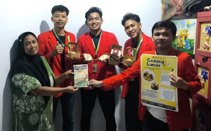 Mahasiswa Teknik Industri UNTAG Surabaya Mendorong Inovasi Produk pada UMKM Keripik Gedhang Cap Kembank 46 Keripik Gedhang