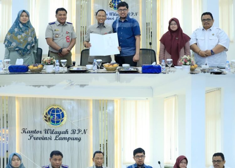 Wujudkan Tertib Administrasi yang Akuntabel, BPK RI lakukan Entry Meeting Audit di Lingkungan Kanwil BPN Provinsi Lampung 46 imgi 39 622909778 18355847266206263 1748939845377569519 n