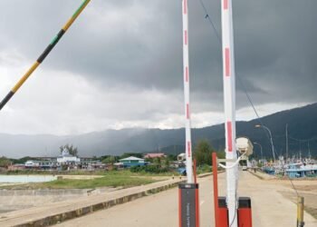 palang parkir pelabuhan 3