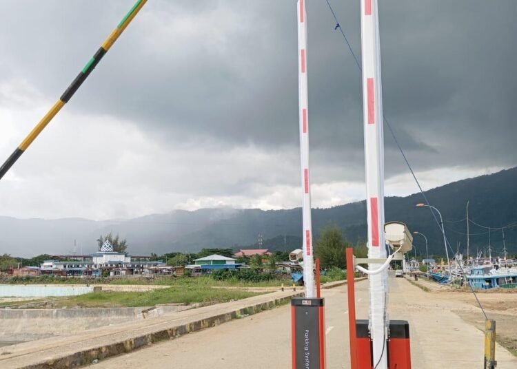 palang parkir pelabuhan 3