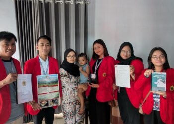 Dokumentasi bersama pemilik UMKM Ninakoe