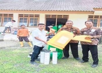 tong sampah 695f33c7c925c428b75ea6e2