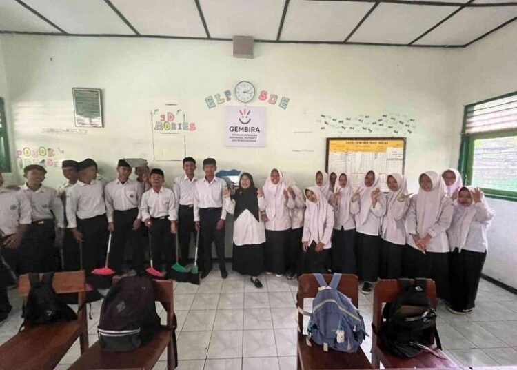 Wali Kelas IX D MTsN 6 Bantul Awali Semester Genap dengan Penguatan Motivasi Siswa 46 whatsapp image 2026 01 05 at 09 18 12 1 695b6c9b34777c07ce5dad73