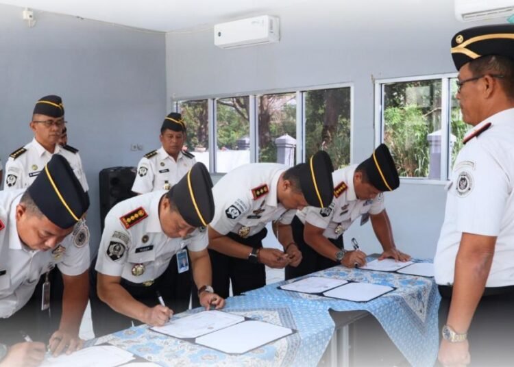 Desain tanpa judul 12