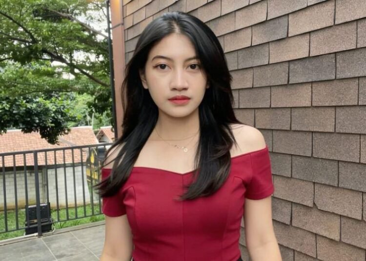 Zeya Prillian Adriaensen siap cetak jejak emas di industri film Tanah Air. (Dok. Istimewa)