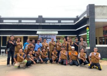 Proses Pemasangan Peta Batas Wilayah Desa