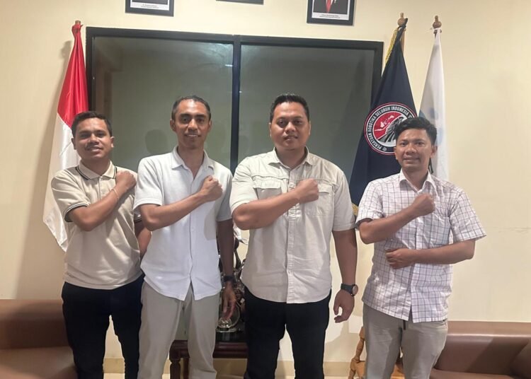 Perkuat Ekosistem Teknologi Daerah, PRSI Jajaki Kolaborasi dengan Perusahaan Teknologi NTT 46 PRSI menerima kunjungan mitra teknologi dari Nusa Tenggara Timur sebagai bagian dari upaya memperluas pemerataan pembelajaran robotika di Indonesia.