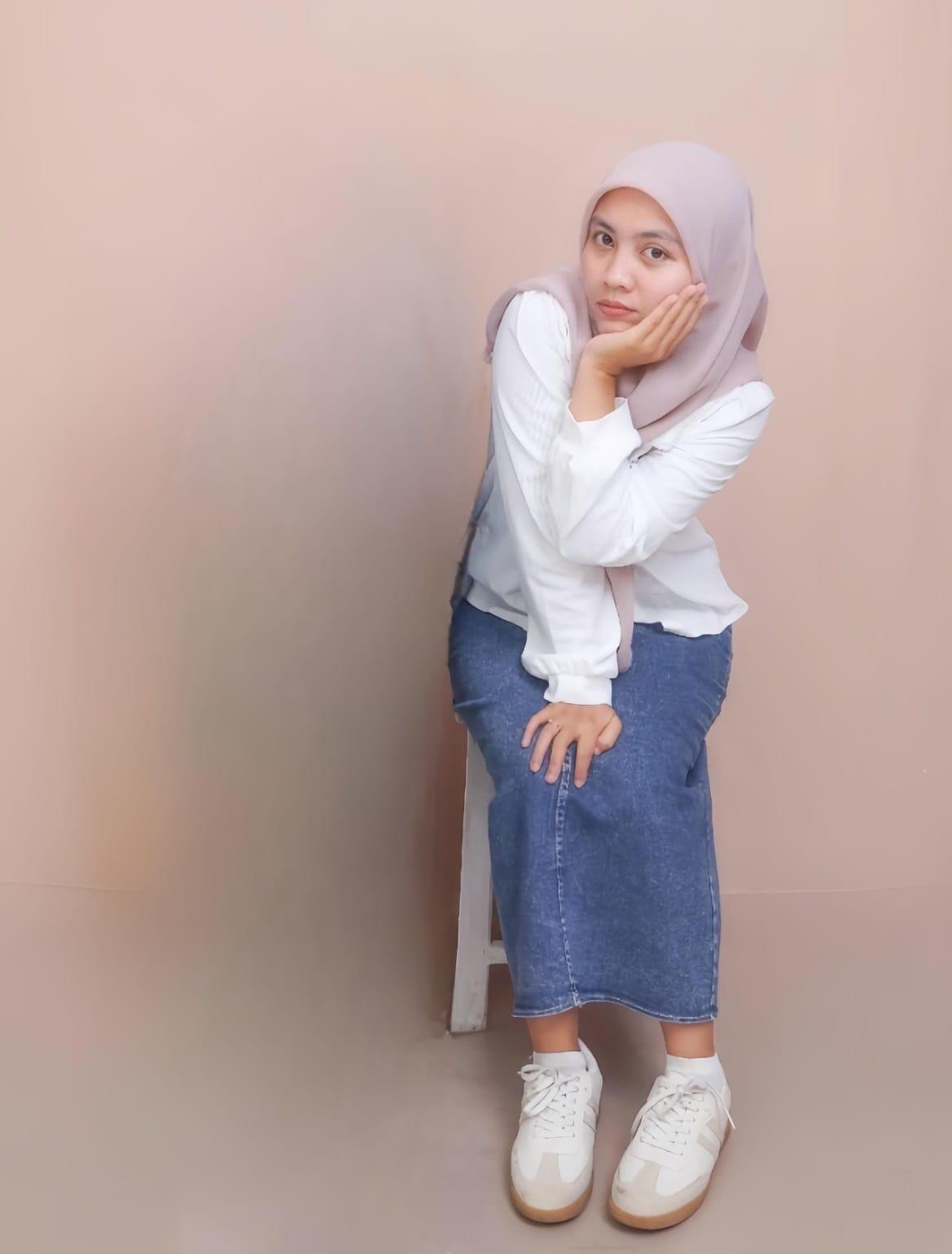 Astrid Yuliana Kreator Konten Muda Indonesia dengan 114 Ribu Subscriber YouTube yang Bangun Karier Sejak Usia 22 Tahun 47 Astrid Yuliana