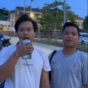 Klik gambar untuk menonton