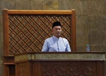 Wakil Ketua KPK, Ibnu Basuki Widodo ketika memberikan ceramah Ramadan di Masjid Kampus UGM Yogyakarta (Dovy)