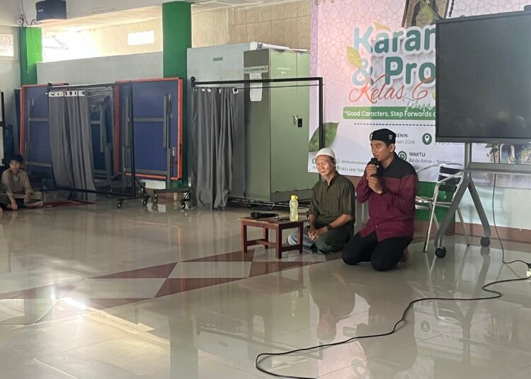Karantina dan Proyek Kelas 6, Ketua Yayasan Ridho Ammar Al-Fadiyah H. Suhardi Sampaikan Hikmah dari Drama Umar bin Khattab 46 IMG 5027
