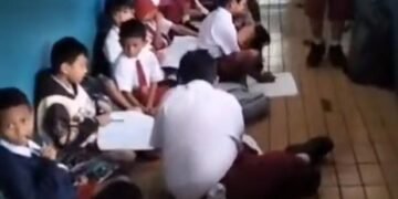 Peserta didik belajar di luar emperan kelas (Dok: Networks Bela Negara DKI Jakarta)