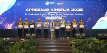 Apresiasi Kinerja Tahun 2025, Kanwil BPN Sumut Berikan Penghargaan atas Capaian Prestasi Kantor Pertanahan Kabupaten/Kota se-Sumatera Utara 34 WhatsApp Image 2026 01 31 at 13.51.50