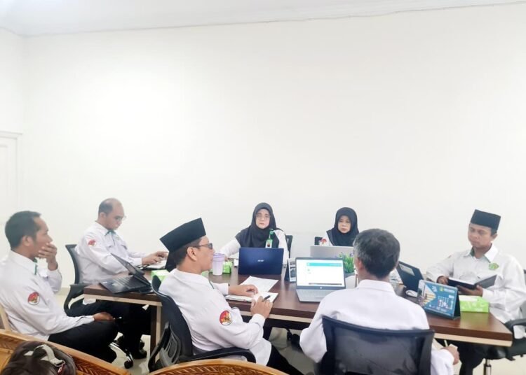 Matangkan Agenda Strategis: Pimpinan MAN 4 Bantul Gelar Rapat Rutin Bahas Ramadan dan Ujian Madrasah 46 WhatsApp Image 2026 02 09 at 14.44.15 2
