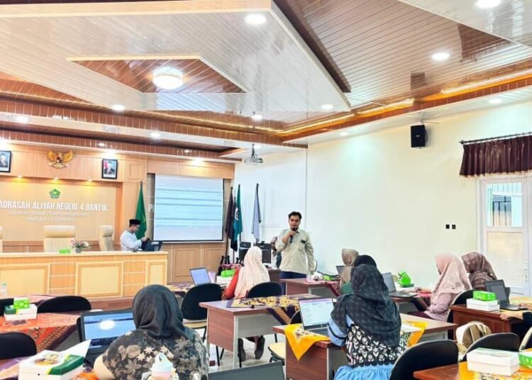 Klik, Lapor, Beres! MAN 4 Bantul Gaungkan Taat Pajak Lewat Bimbingan SPT di Aula 46 WhatsApp Image 2026 02 13 at 14.34.25