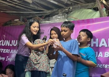 Puteri Anak Remaja Indonesia Banten Gelar Kunjungan Edukasi dan Charity untuk Penguatan Literasi Anak