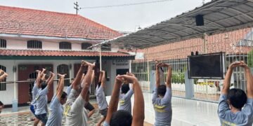 Jaga Kebugaran, Lapas Mojokerto Gelar Pembinaan Senam Warga Binaan 28 WhatsApp Image 2026 02 17 at 09.30.49