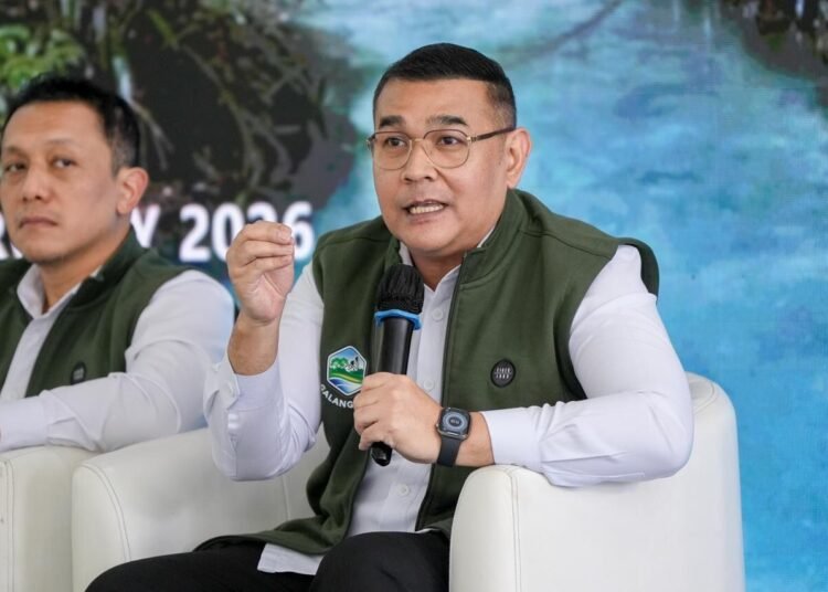 Wamen Ossy Dukung GALANG RTHB sebagai Langkah Strategis Pembangunan Berkelanjutan 46 Wamen Ossy Dukung GALANG RTHB sebagai Langkah Strategis Pembangunan Berkelanjutan