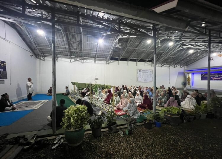 LPP Bengkulu Gelar Tarawih dan Tadarus Perdana 46 WhatsApp Image 2026 02 18 at 22.26.56
