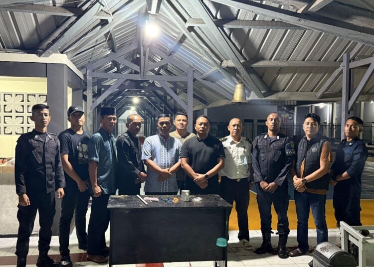 Lapas Arga Makmur Gelar Razia Malam untuk Perkuat Keamanan dan Ketertiban Blok Hunian 46 WhatsApp Image 2026 02 20 at 12.09.30