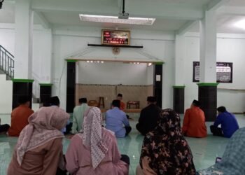 Keutamaan Bacaan Basmalah : Guru dan Pegawai MTsN 6 Bantul adakan Pengajian Romadhon 59 WhatsApp Image 2026 02 21 at 04.17.45