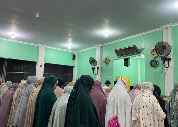 LPP Bengkulu Gelar Tarawih dan Tadarus Malam Ke-5 46 WhatsApp Image 2026 02 22 at 21.07.21