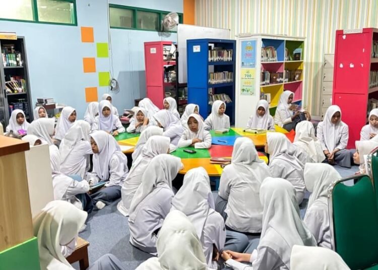 Syahdu di Perpustakaan, Lantunan Shalawat Siswi Warnai Ramadhan di MAN 4 Bantul 46 WhatsApp Image 2026 02 24 at 11.04.53