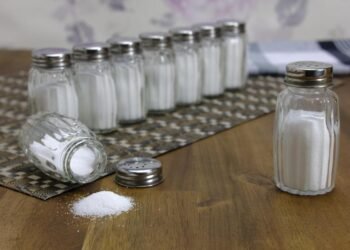 Tak Selalu Terasa Asin: Mengungkap Garam Tersembunyi Pemicu Lonjakan Tekanan Darah, Waspada Bagi Penderita Hipertensi 46 bru no salt 3285023 1920