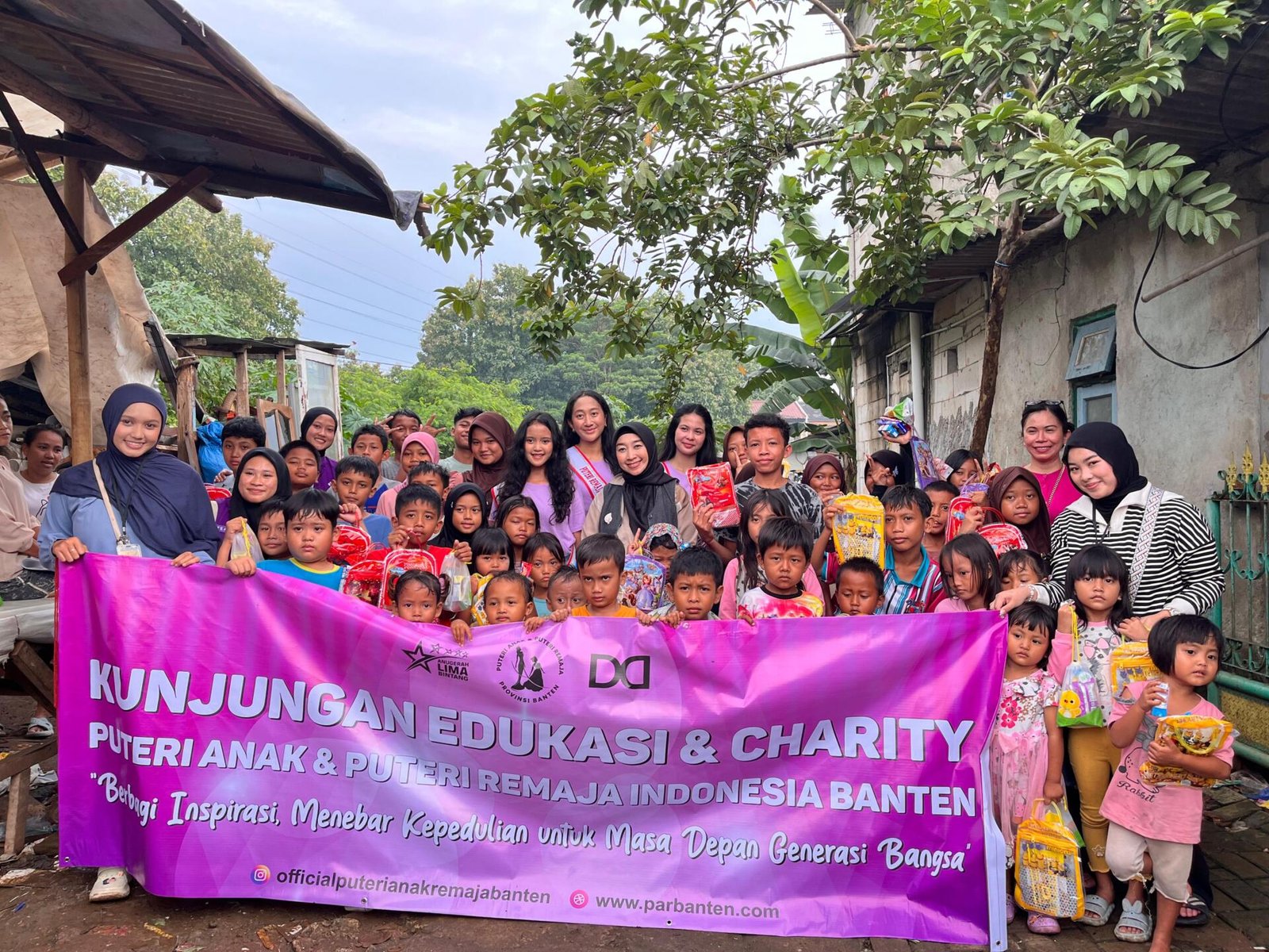 Puteri Anak Remaja Indonesia Banten Gelar Kunjungan Edukasi dan Charity untuk Penguatan Literasi Anak 2 Puteri Anak Remaja Indonesia Banten Gelar Kunjungan Edukasi dan Charity untuk Penguatan Literasi Anak