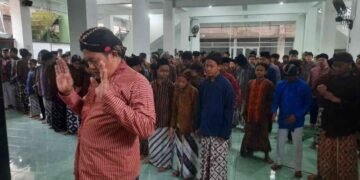 dhuha adat 698593c8c925c431753fb764