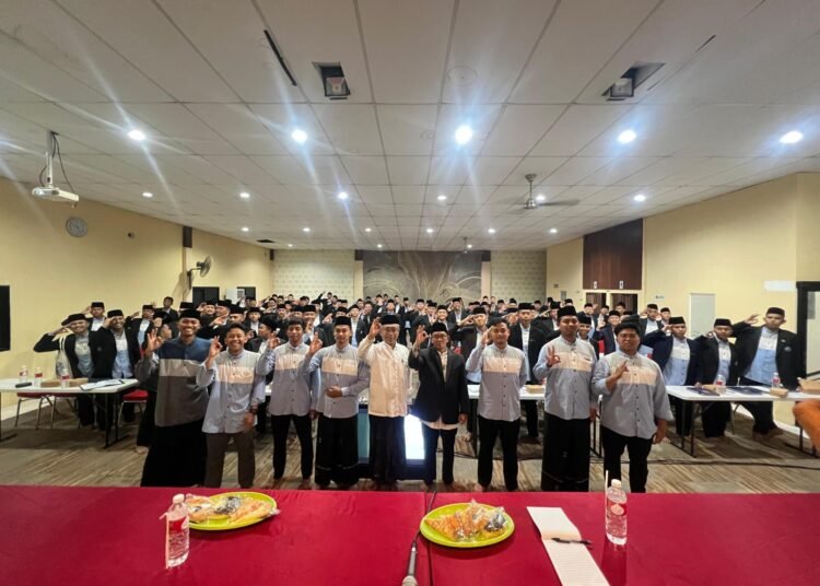 motion photo 2132101987111119305