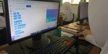 1 eqdb hWZskWlhkCUa9XIAA